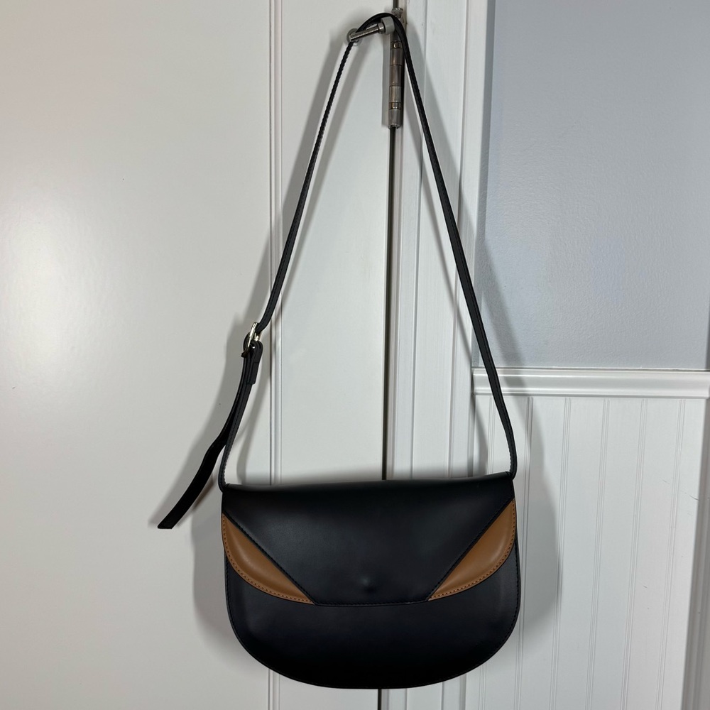 Valentina Fiore Handmade Italian Leather Saddle Crossbody black and tan luxury